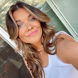 Meet your Posher, Madeline